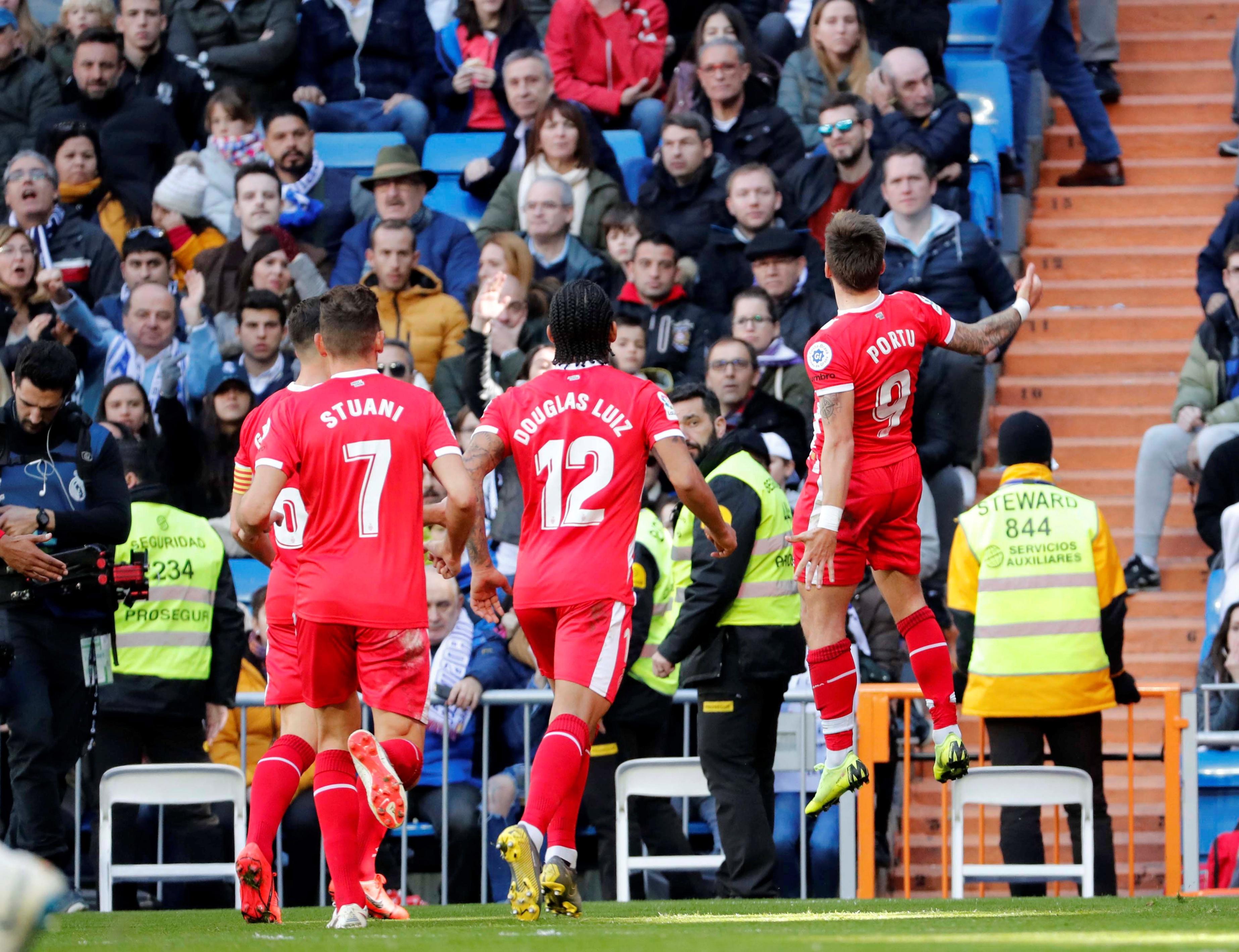 恩德里克被 恩德里克被